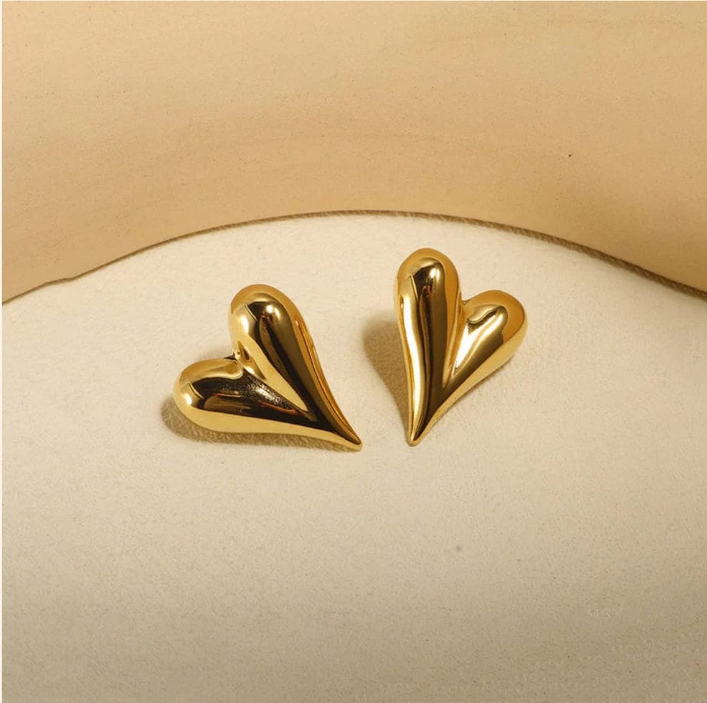 18K Heart Earrings