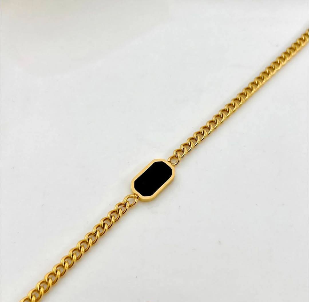 18K Gold Plated Black& White  Stone Bracelet