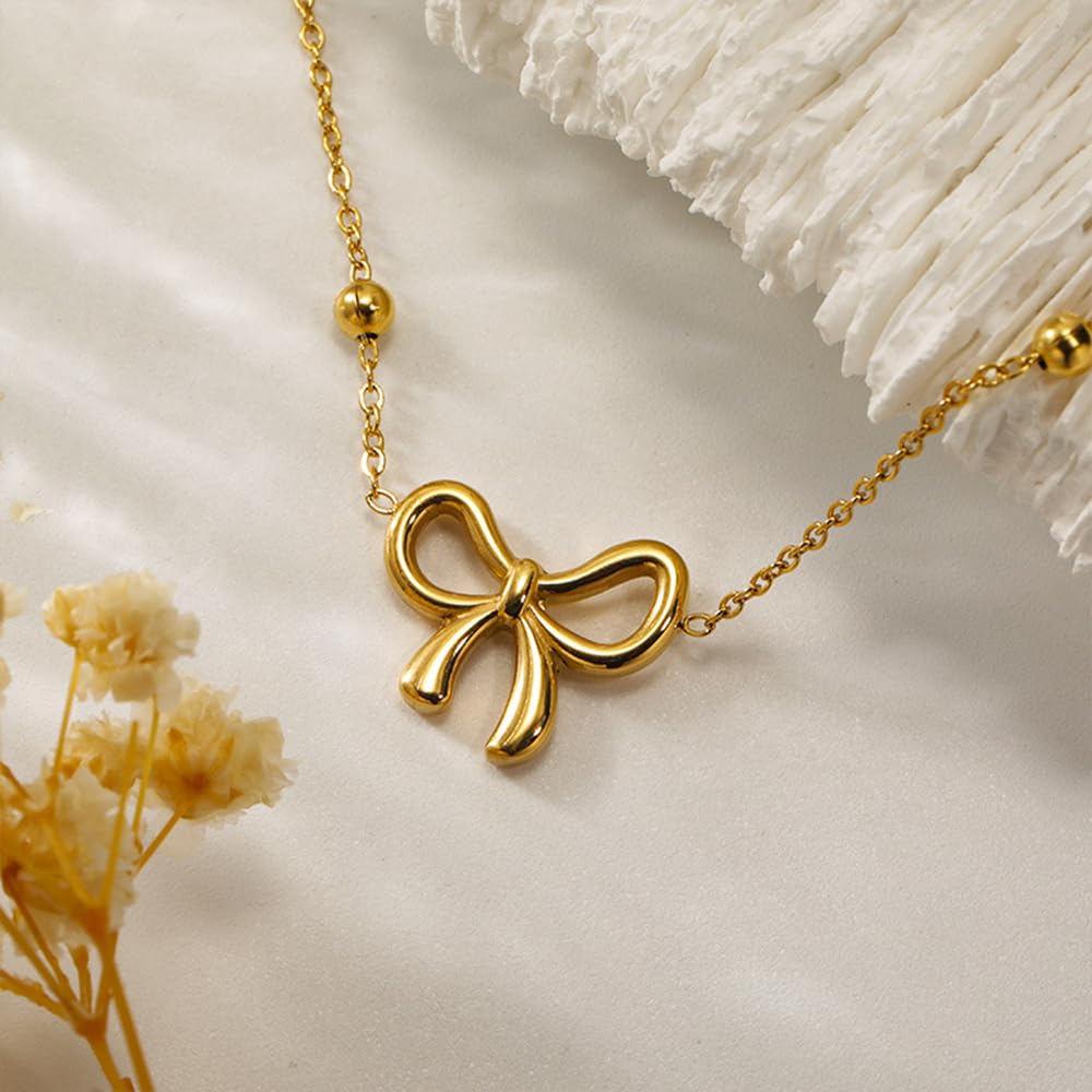 18K Bow Necklace