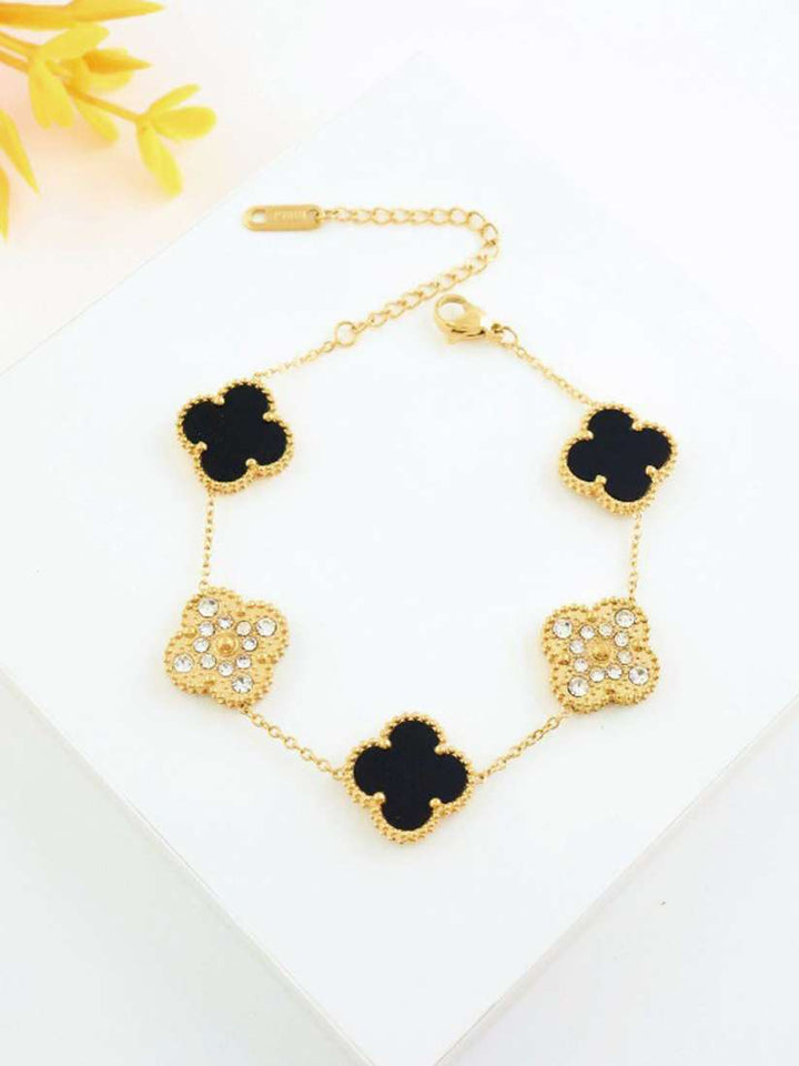 Zirconia Clover  Bracelet