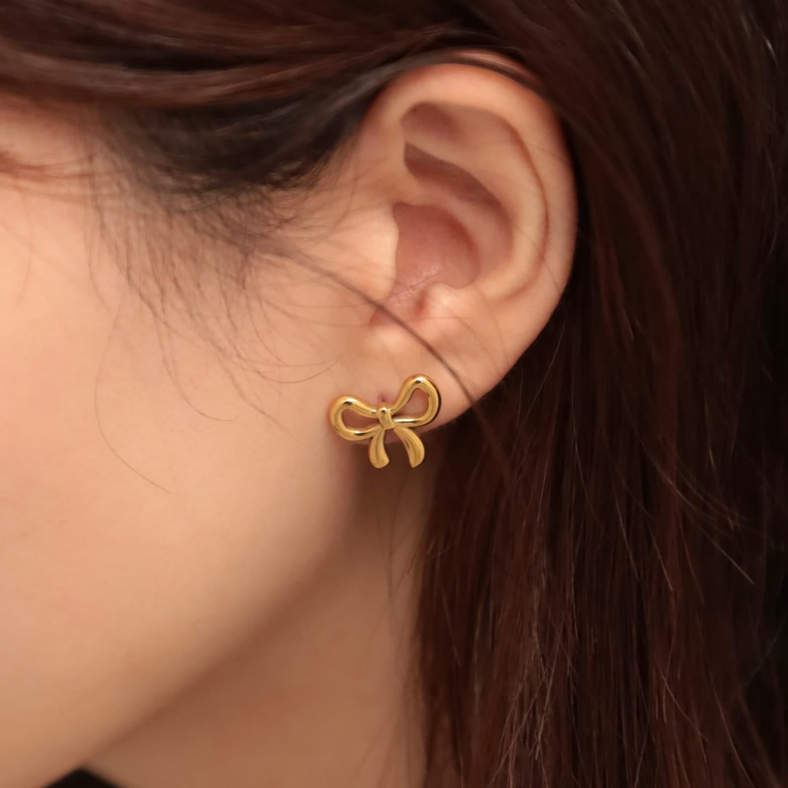 18K Bow Earrings