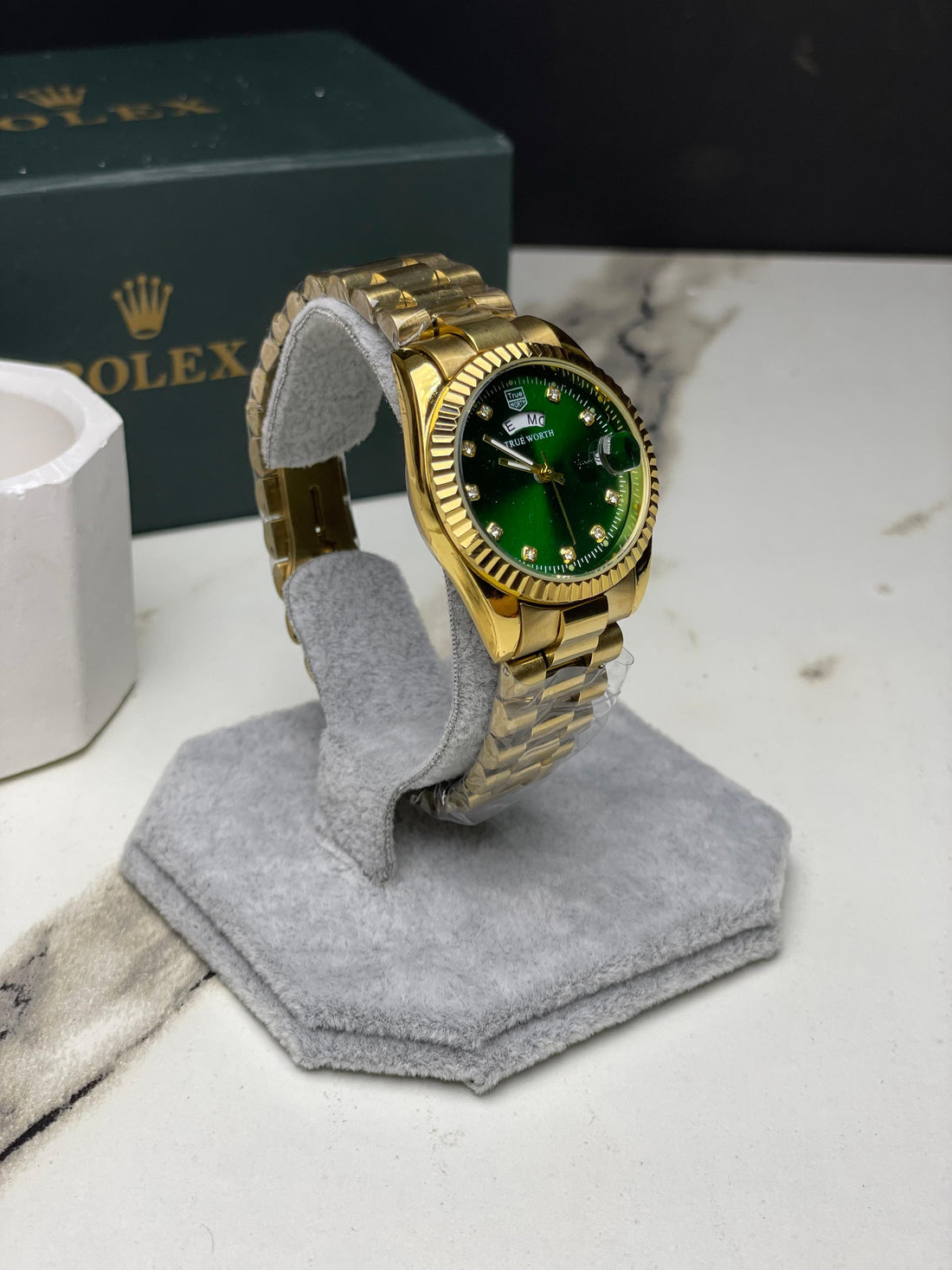 True Worth Green Dial Stainless Steel Women's  Watch
