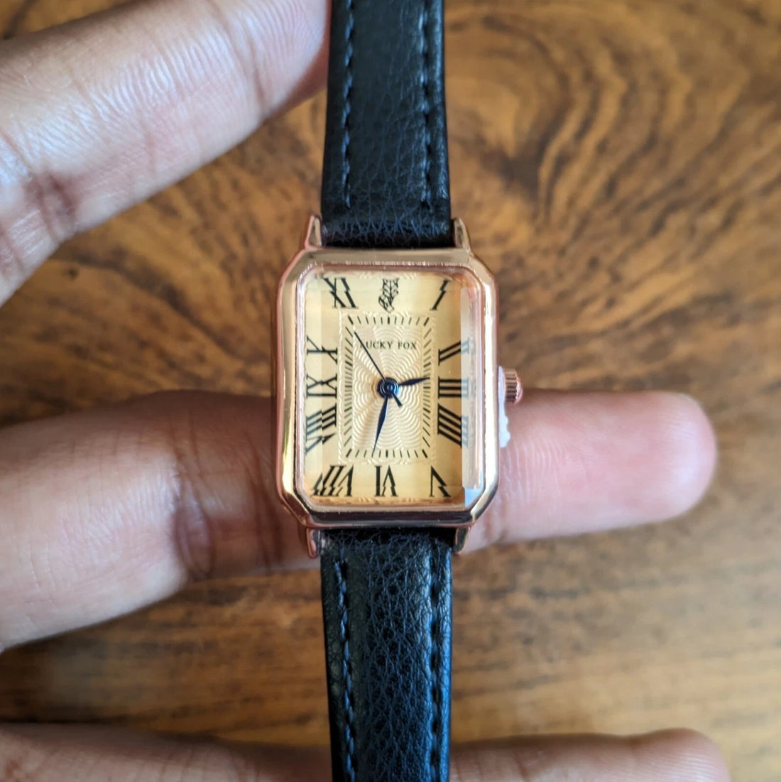 Saviero Black Leather Strap watch