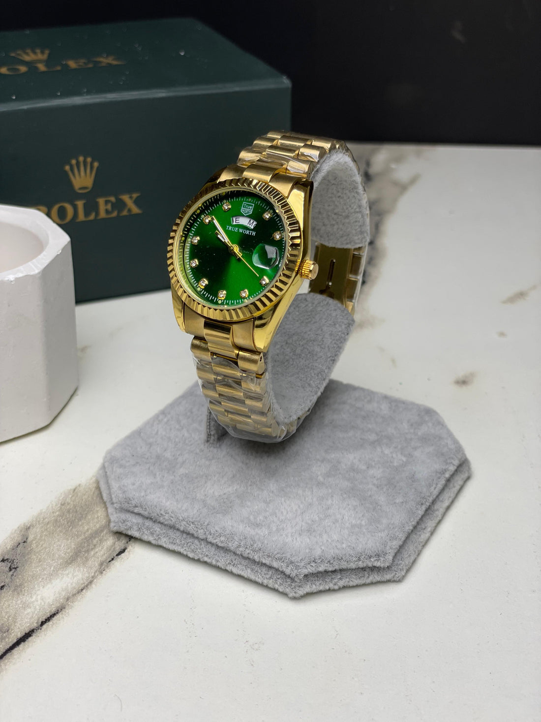 True Worth Green Dial Stainless Steel Women's  Watch